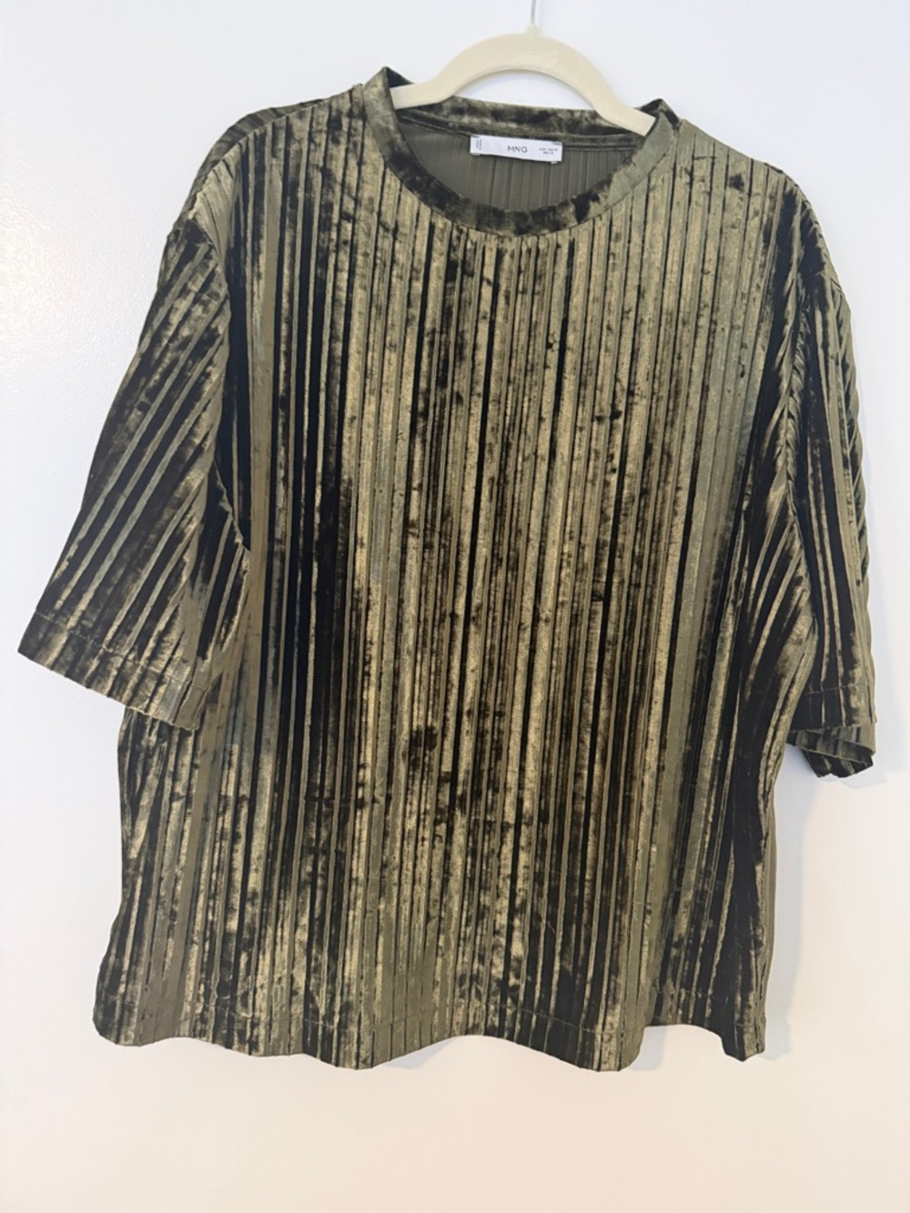 Mango matching set in textured velvet, olive green with a subtle sheen. - Picture 5 of 5